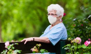 Жена на 106 години пребори коронавируса