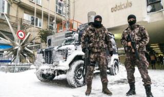 Искат тежки присъди за българите, арестувани в Турция