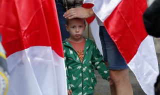 Белоруси протестират срещу затварянето на полската сухопътна граница
