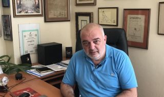 Бабикян: Руското посолство трябва да се откаже да работи с ултиматум