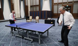 Ердоган и президентът на Казахстан играха тенис на маса