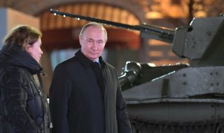 Руските пропагандисти пак станаха за смях, бащата на Путин бил герой от Ленинградския фронт