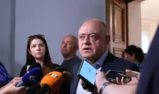 Атанас Атанасов: Не намираме основание за сътрудничество с Румен Радев, с него имаме тежки разминавания