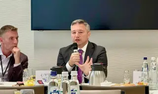 Вигенин: Здравето е право, а не привилегия. Да осигурим достъп до лекарства на всички граждани