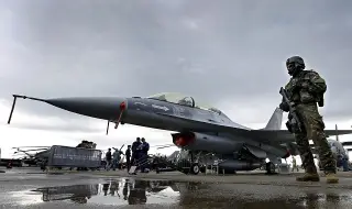 Украйна е разочарована от САЩ заради обучението на пилоти на F-16 