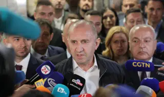  Към коя европейска група ще се присъедини партията на Румен Радев