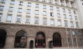 "Сова Харис": Йотова получава двойно повече подкрепа от Гюров, но балотаж ще има 