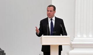 Медведев: Хибридната война срещу Русия ни приближава към Трета световна