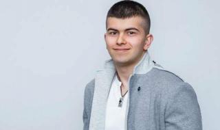 Как болест превърна 17-годишно момче в българския Стивън Кинг?