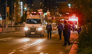 Мъж с откраднат автомобил се вряза в пешеходци в Токио