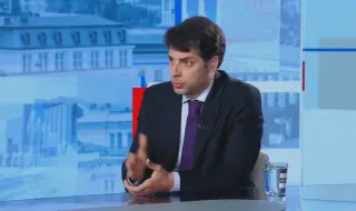 Пеканов: Кабинетът „Желязков“ правеше странни неща с бюджета, Асен Василев декапитализираше държавните дружества