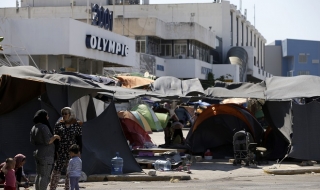 Атина се подготвя за бежанска вълна
