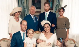 Кралица Камила: Меган Маркъл е промила мозъка на Хари