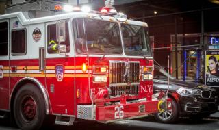 Пожарникар загина на снимачна площадка в Ню Йорк