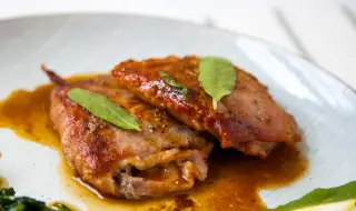 Рецепта на деня: Салтимбока със свинско филе и прошуто