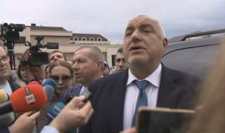 След разпита в прокуратурата Бойко Борисов върна депутатите в парламента ВИДЕО