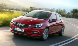 Opel продължава да мачка