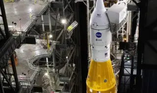 Не е шега: Има нова дата за Луната - Artemis II се прицелва в 1 април 