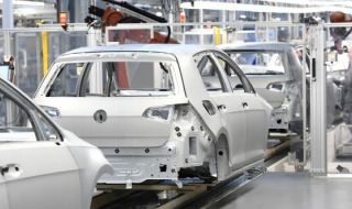 Заводът на VW във Волфсбург с най-малко произведени коли от 1958 година насам