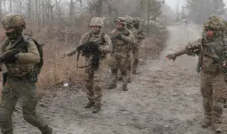 Politico: Отчаяните евролидери обсъждат 40-километрова буферна зона в Украйна