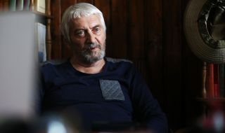 Владо Даверов: Петков да каже къде изчезнаха милиардите