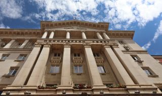 Коалиционният съвет се събира утре заради Украйна