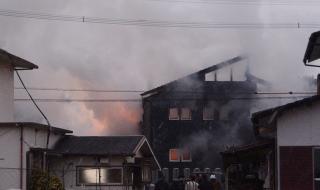 Боен хеликоптер се размаза в жилищен квартал в Япония (ВИДЕО)