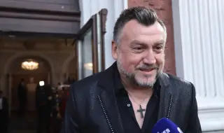 Любо Киров се разгневи и размаха средни пръсти пред деца (ВИДЕО)