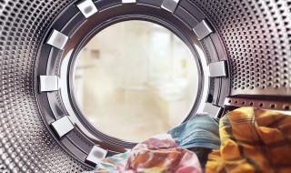 Идеалната температура на пране, която убива коронавируса