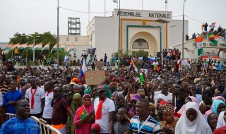 Делегацията на ЕКОВАС напуска Нигер
