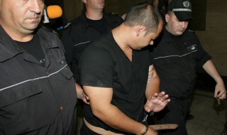 Адриан Ангелов остава в ареста за убийство на Николай