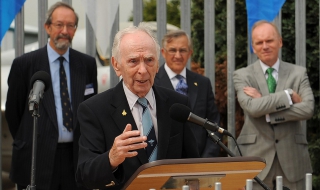 Умря пилот летял на 487 типа самолети