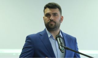 Георг Георгиев: Управляващите са уплашени от собствената си некадърност