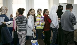 Белгия репатриира от Сирия 16 деца и 6 майки