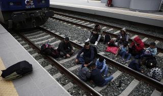 Български гражданин е арестуван за трафик на мигранти в Гърция