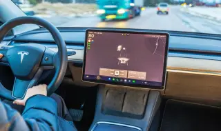 Защо не трябва да се доверяваме на "умни" автомобили през зимата