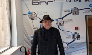  Владимир Левчев: ”Възраждане” е пропутинска партия