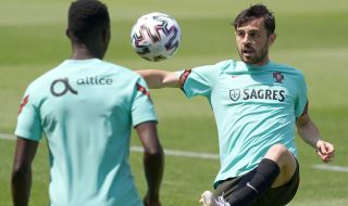 Барселона започна преговори с Бернардо Силва