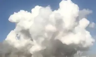 Двама загинали и петима в неизвестност след експлозия във фабрика за ламарина в китайския град Баотоу