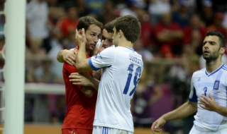 Гърция прецака Русия и се класира за 1/4-финалите