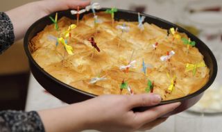 20 оригинални късмета за новогодишната баница