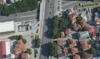 Пловдив забранява старите коли в центъра от 1 октомври