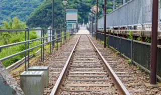 ЕК предлага високоскоростна жп линия София-Атина: пътуване за 6 часа вместо 13