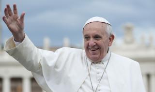Папа Франциск е най-търсената личност у нас, следва го Цветанов