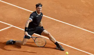 Chilean ousts Novak Djokovic from Rome tournament 