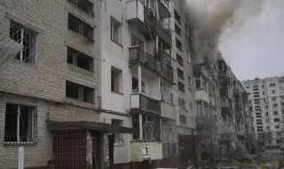 Русия удари с ракета Суми, има поне три жертви