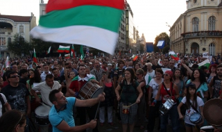 Протестите в страната имат общ корен - дефицитът на справедливост