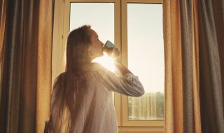 7 ползи от пиенето на топла вода сутрин