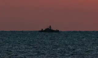 Кораб потъна на 140 морски мили от Варна