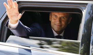 Партията на Макрон - без мнозинство в следващия френски парламент?
